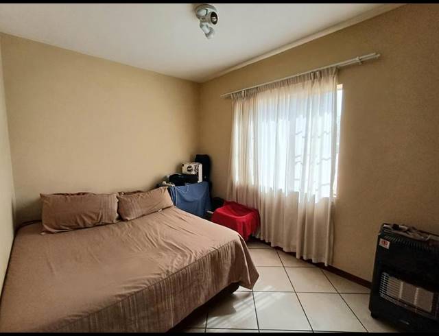 2 BEDROOM APARTMENT FOR SALE IN STONERIDGE